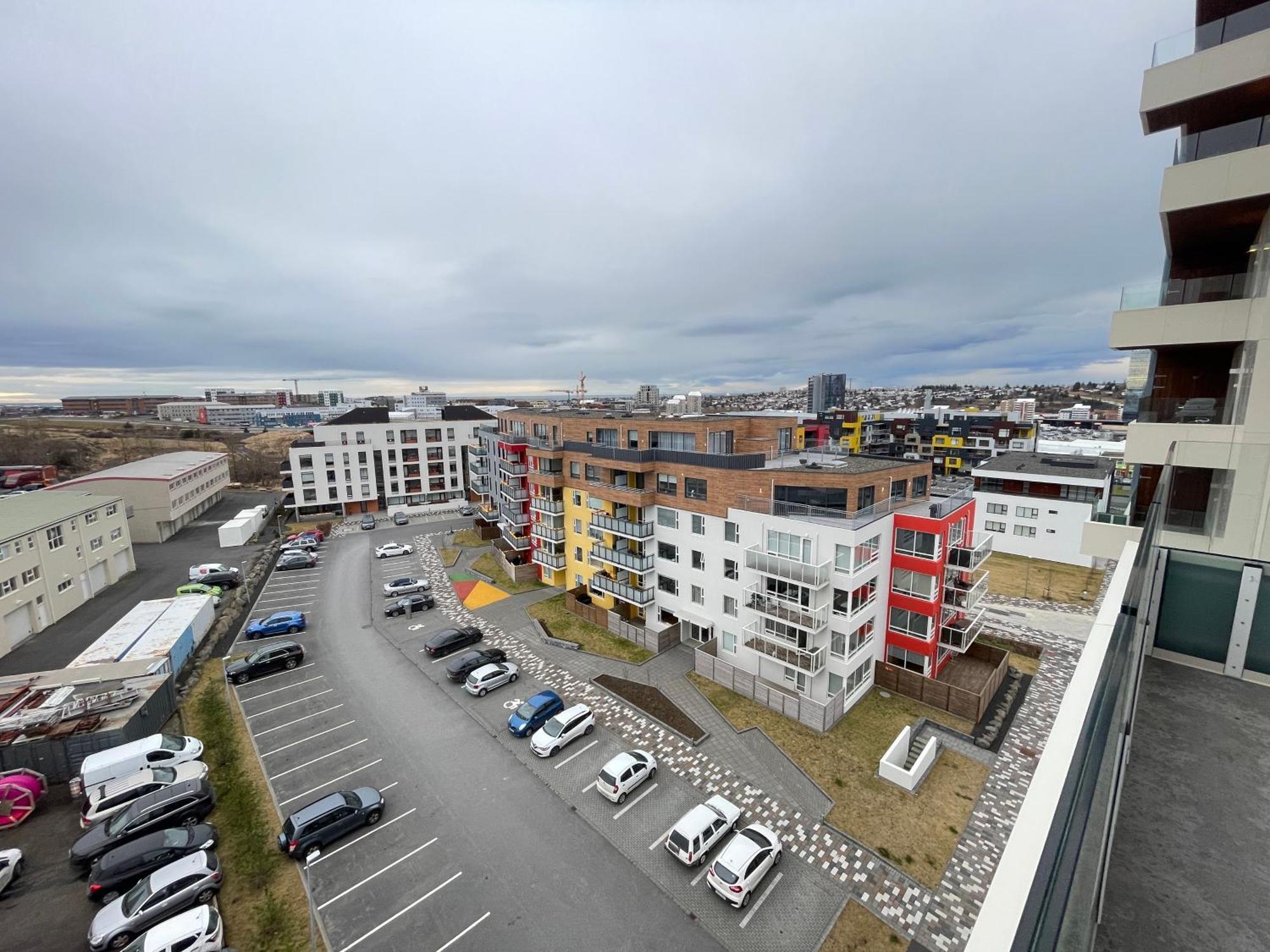 Modern And Spacious 3 Bedroom Apartment In Kopavogur Reiquiavique Exterior foto